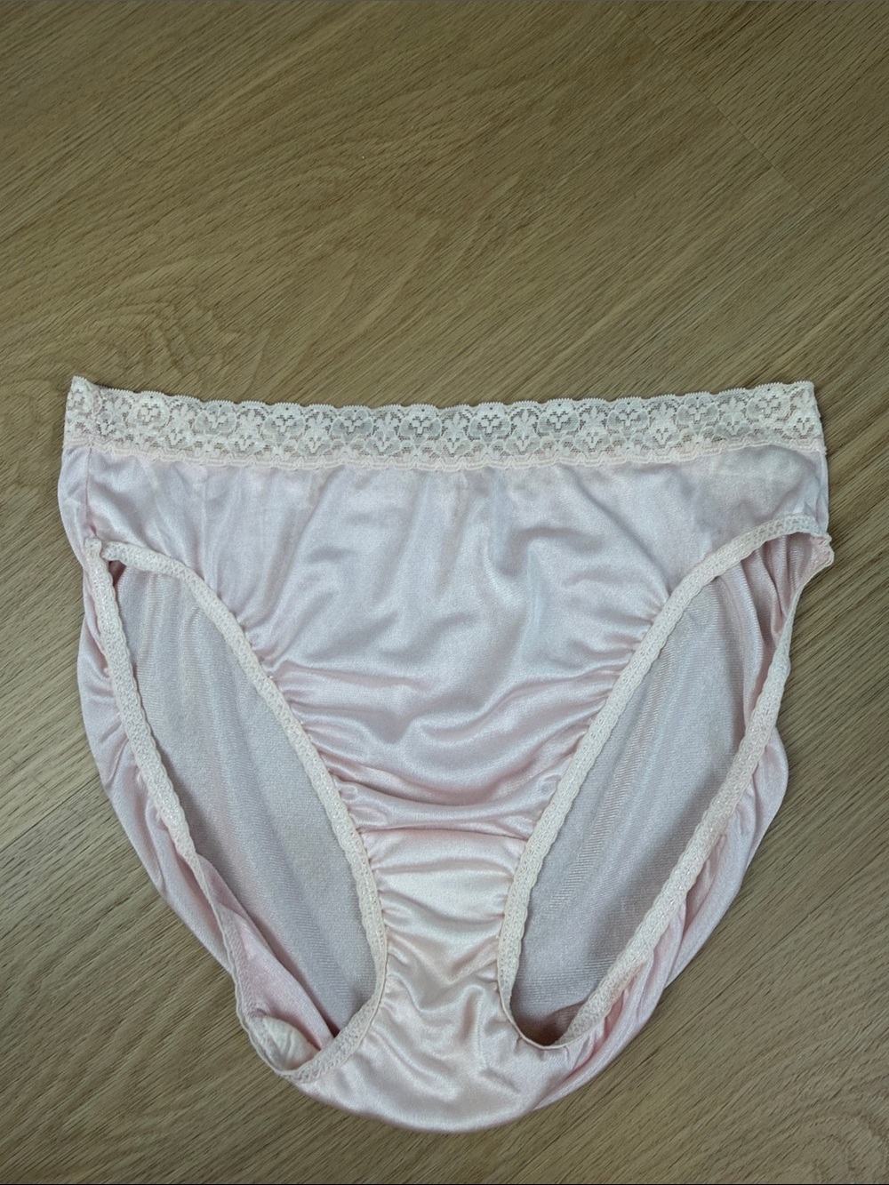 Vintage Fruit of the Look Nylon High Leg Cut Panty size 8